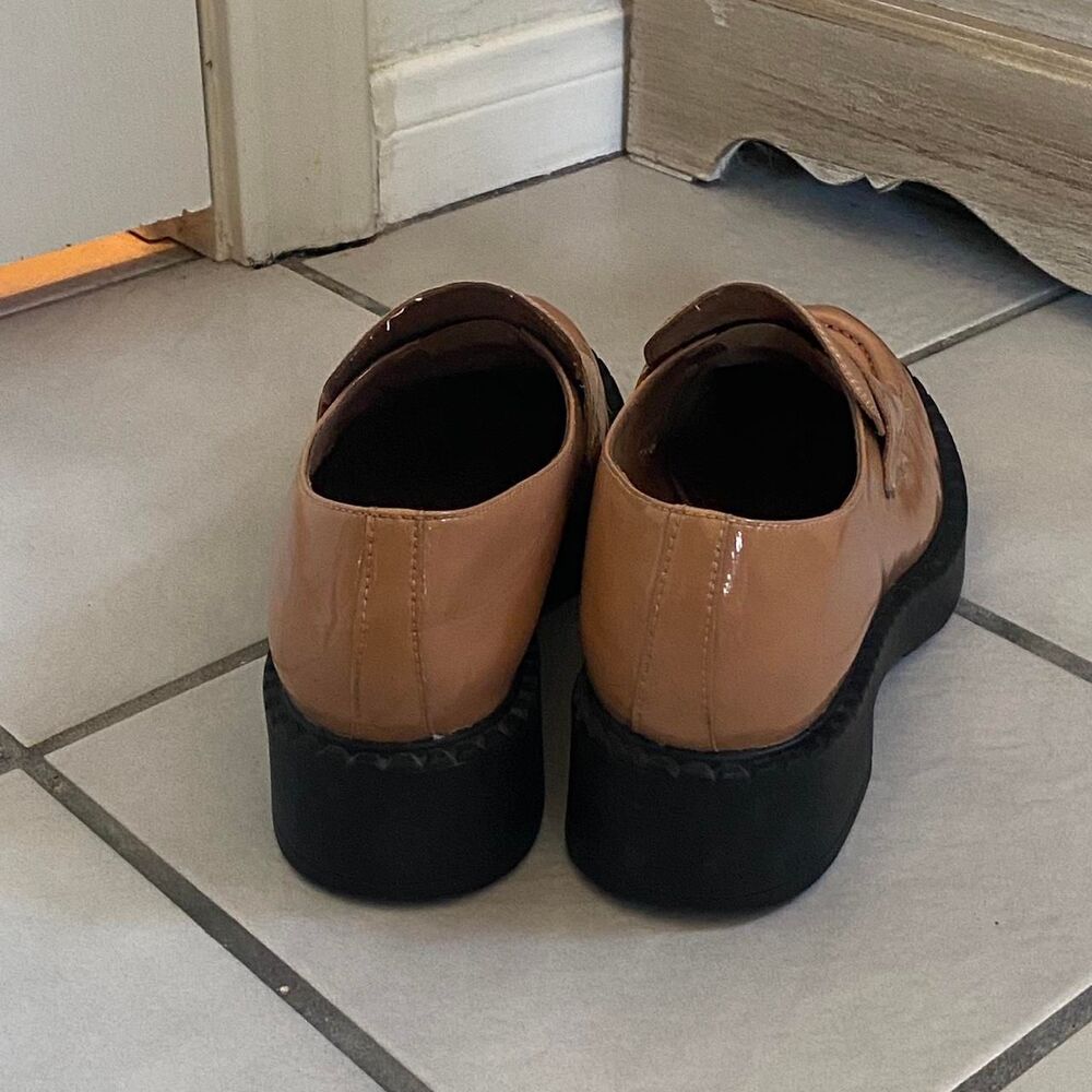 Jeffrey-campbell Women's Tan and Brown Loafers - Picture 4 of 4